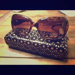 Fossil sunglass